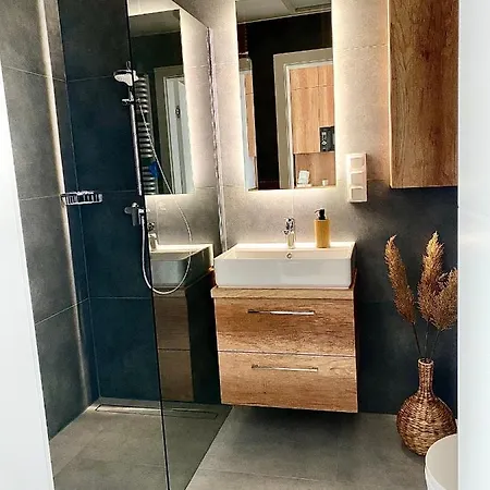 Prestige Shellter * Rogowo (Gryfice)